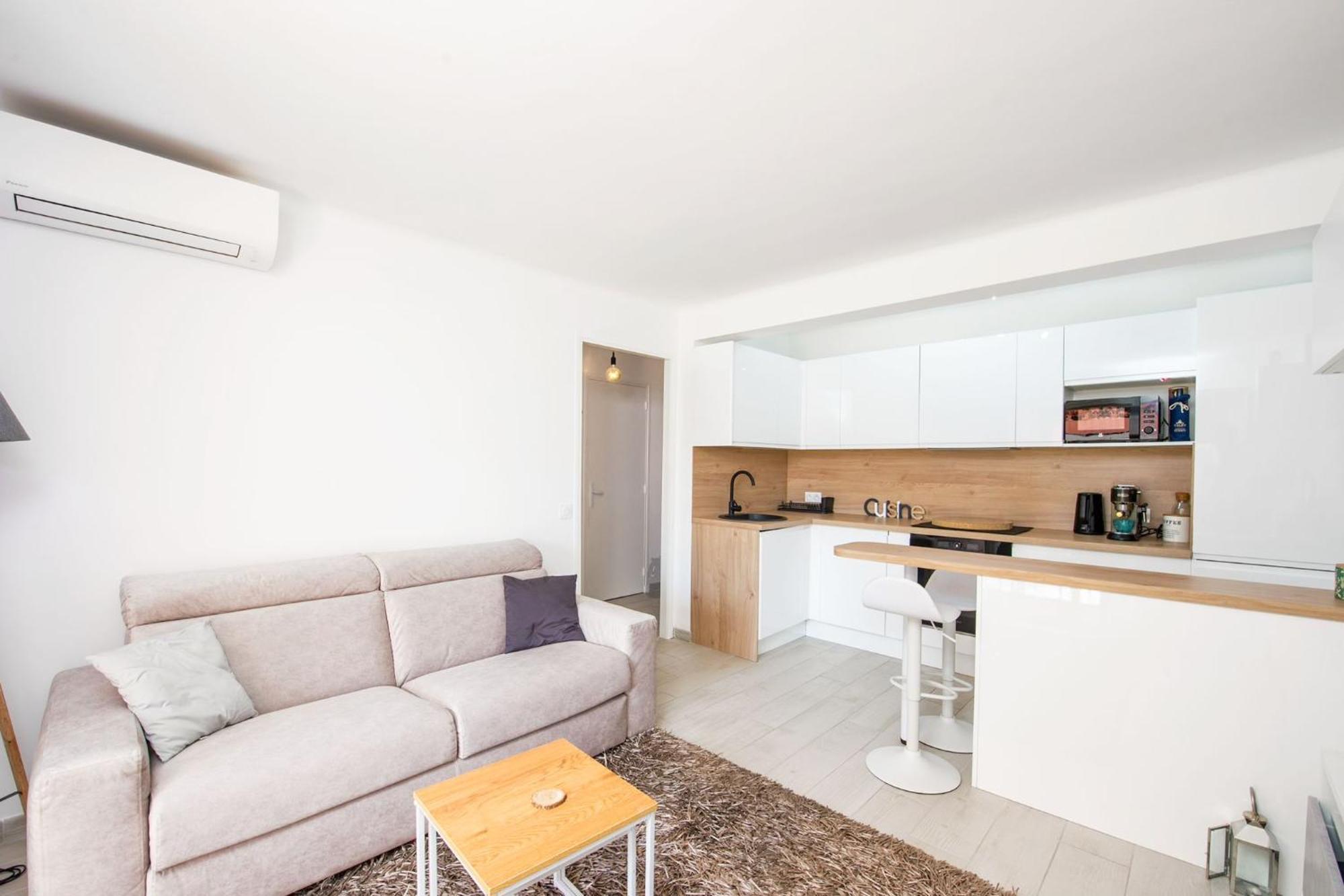 Appartement Carnoles Pres Des Plages 로퀴에브륀캡마르탱 외부 사진