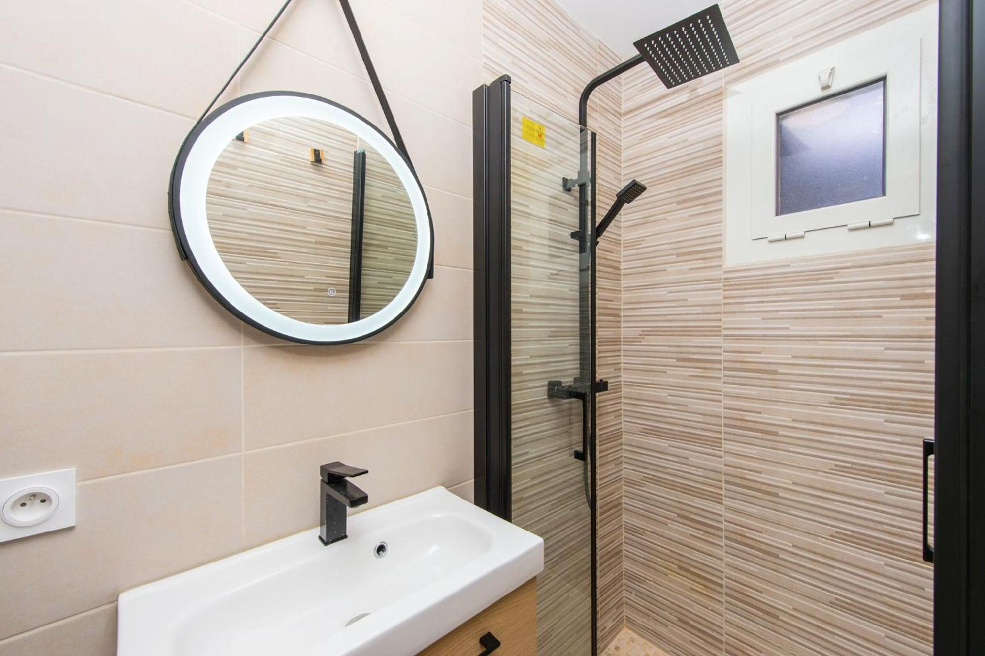 Appartement Carnoles Pres Des Plages 로퀴에브륀캡마르탱 외부 사진